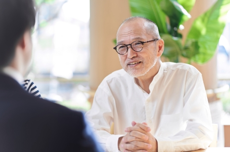 相談している様子